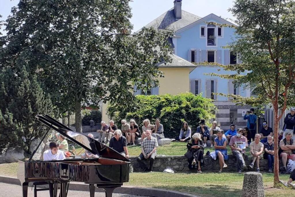 Appartamento Le Petit St-Jean Bagnères-de-Bigorre Esterno foto